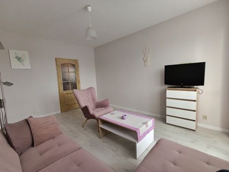 Na wynajem – 2 pokojowe mieszkanie ul. Maczka - Zdjęcie 3