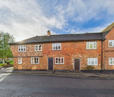 Farm House to rent on - Photo 3