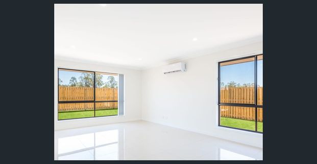 Welcome to Jezebel Street in the charming neighbourhood of Rosewood! - Photo 1