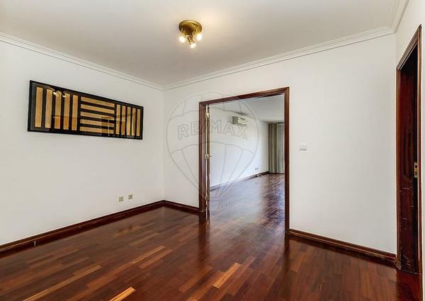 Apartamento T3 em Lisboa