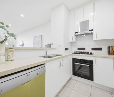 Modern Two-Bedroom Apartment in the Heart of Waterloo - Photo 5