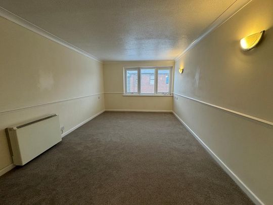 1 bedroom retirement property to rent - Photo 1