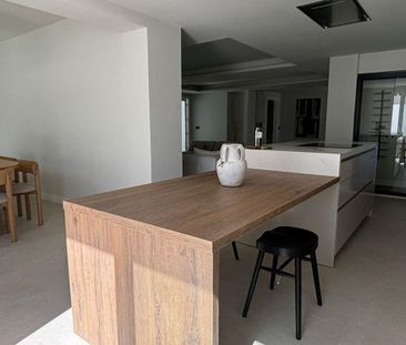 Luxury Villa for rent in The Golden Mile, Marbella, Andalusia - Photo 5