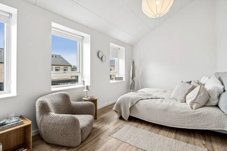 Moderne rækkehus med smuk udsigt og charmerende beliggenhed - Photo 5