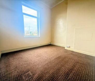 Soothill Lane, Batley, Soothill - Photo 3