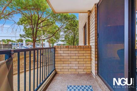 Light-Filled Two Bedroom Apartment In Prime Blacktown Location! - Photo 3