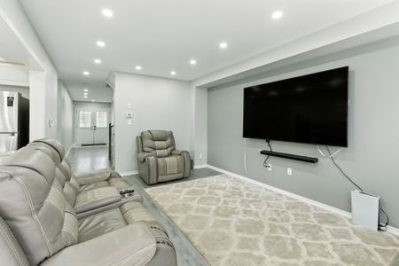 For Lease - 16 Froggy Drive, Thorold, Ontario - Photo 3