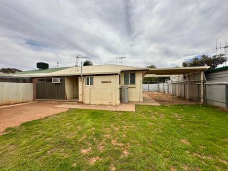 21 Sandery Street, Whyalla Stuart - Photo 3