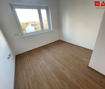 Neu sanierte 3 Zimmer-Wohnung mit Balkon und Küche! - Foto 3