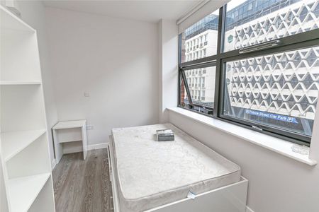 Crown House, - Photo 5