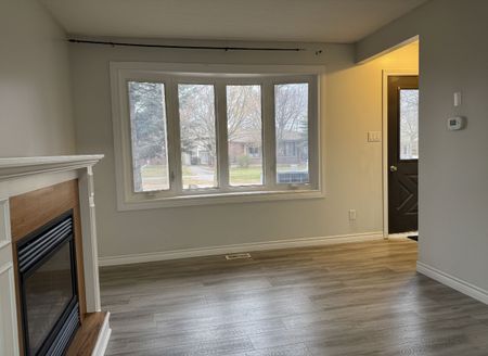 For Lease - 467 Drummerhill Crescent, Waterloo, Ontario - Photo 4