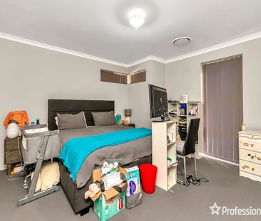 Easy to maintain Family home in a central location - Photo 6