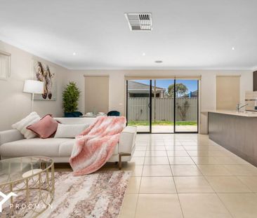 Ideal Family Home in The Hunt Club Estate! - Photo 5