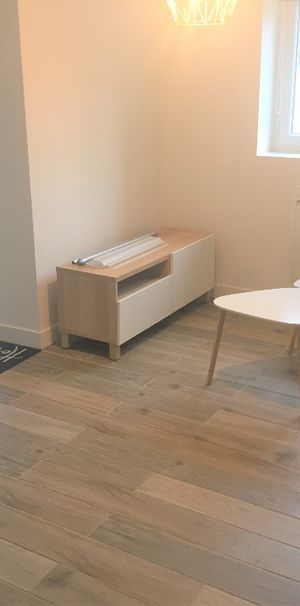 QUIMPER 2 pièces Meublé à l’année 36m2 exclusivement étudiant(e) ou contrat d’apprentissage - Photo 1