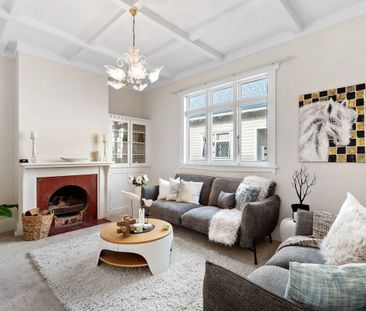 4 Bedroom in Epsom for Rent - Photo 1