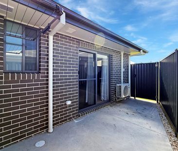 Modern 2-Bedroom Granny Flat in Beautiful Moonee Beach - Photo 4