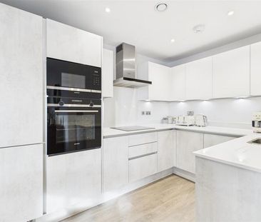 1 bedroom flat to rent - Photo 4