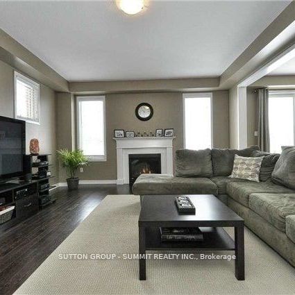 Detached Home For Lease | X8116854 - Photo 1