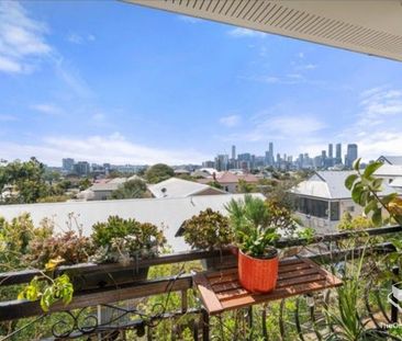 City-View Art-Deco Apartment in Brisbaneâs Most Liveable Riversid... - Photo 6