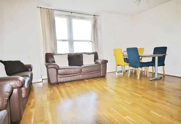 Vicarage Road, Egham, Surrey, TW20 9GH - Photo 1