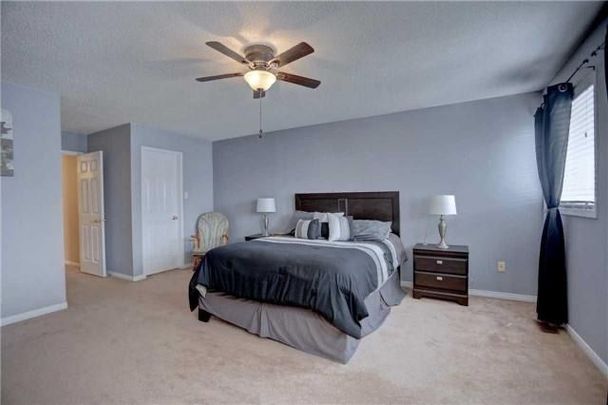 For Lease - 40 yellow brick Road, Brampton, Ontario - Photo 1