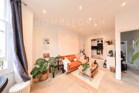 2 Bedroom Flat - Photo 4