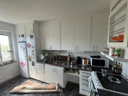 Stadiongatan 61 B, Lorensborg - Photo 1