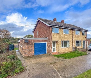 3 bedroom semi-detached house to rent - Photo 1