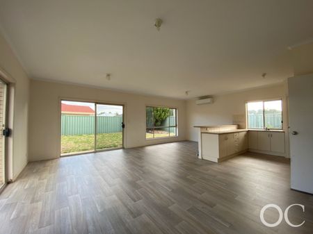 Open the Door to Spacious Living - Photo 4