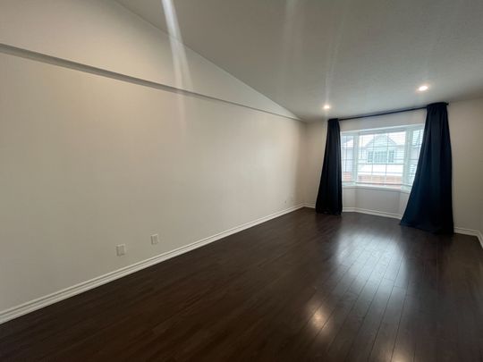 For Lease - 16 Santa Cruz Private, Alta Vista and Area, Ontario - Photo 1