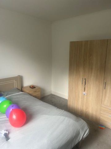 2 Bed Flat, Edinburgh, EH11 - Photo 4