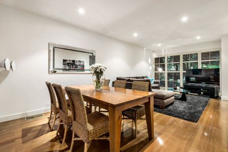 Thinking of selling? Contact our agent - Photo 3
