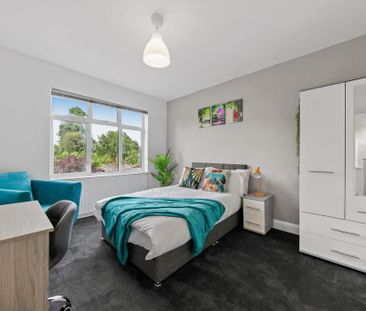 6 bedroom house to rent - Photo 2