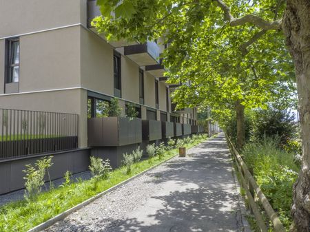 Appartement de 2,5 pièces au 1er étage - Photo 2