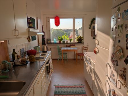 Hållsätrabacken, Skärholmen - Photo 2