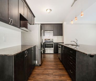 For Lease - 157 CRANESBILL Road, Kanata, Ontario - Photo 6