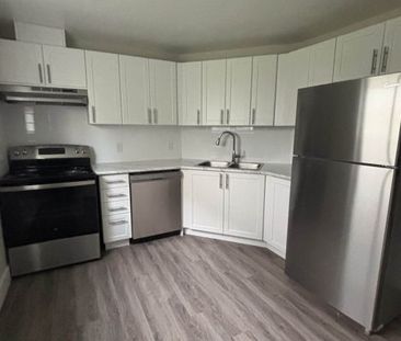 9A Tripp Ave, Unit 3, Belleville, ON - Photo 2