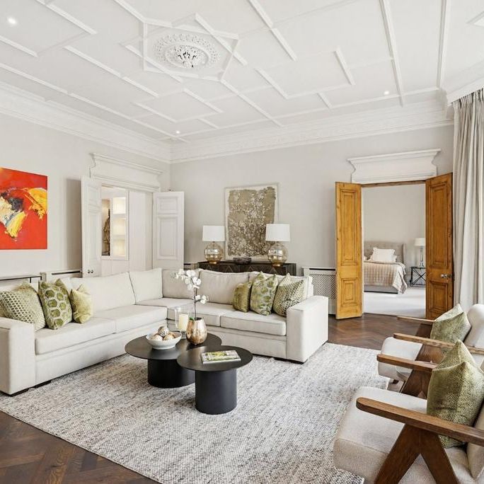 3 bedroom flat to rent - Photo 1