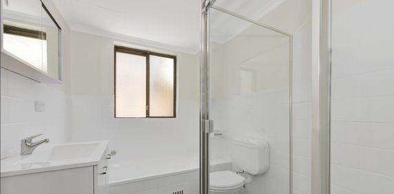 Stylish security apartment - Photo 2