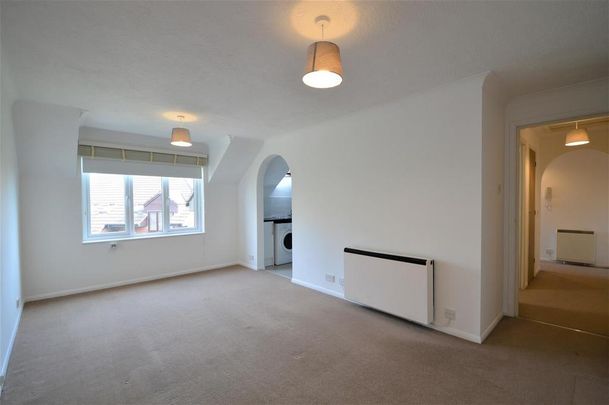 1 bedroom flat to rent - Photo 1