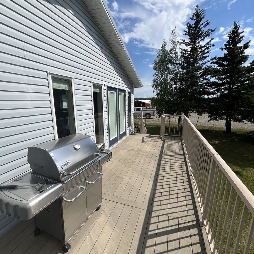 LEWIS RESIDENCE (BD) - 5489 - Photo 1