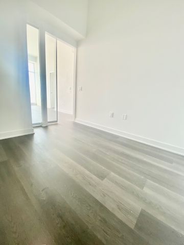 For Lease - 3900 Confederation Parkway Unit# 4807, Mississauga, Ontario - Photo 5