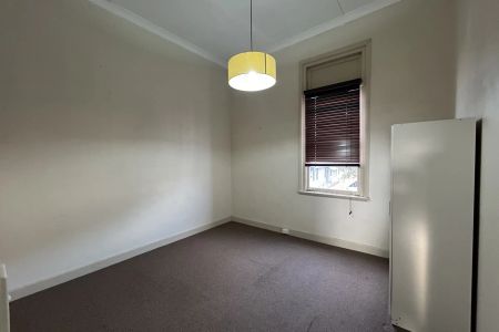 11A Vincent Street, - Photo 2