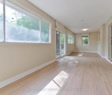 33 KILCHURN CASTLE DRIVE - Photo 1