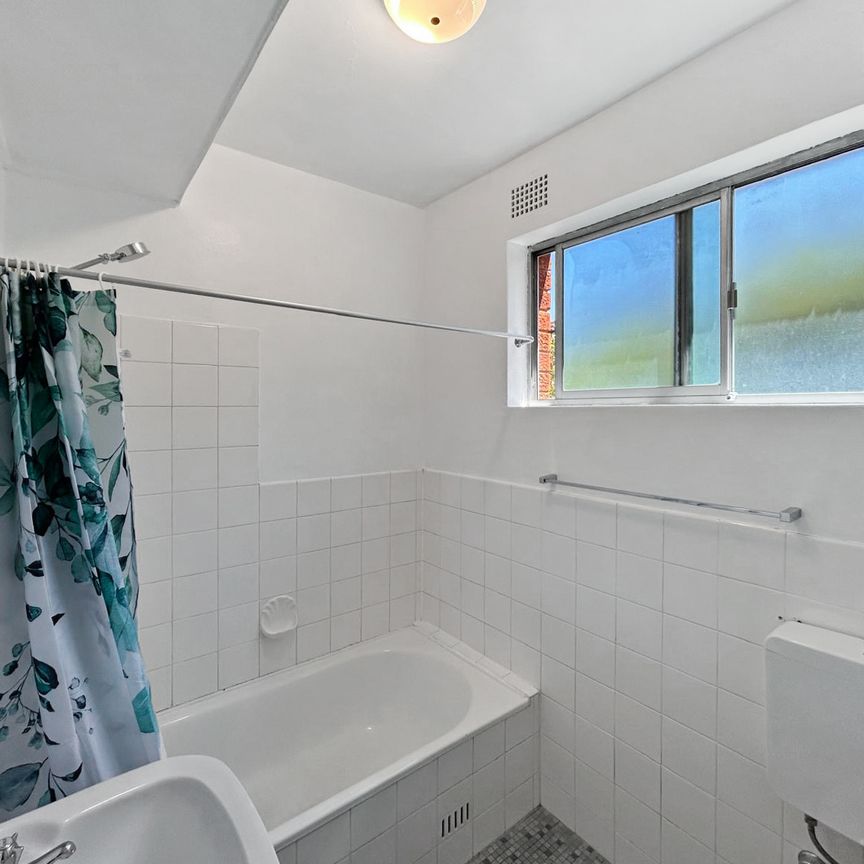 10/37 Meadow Crescent, Meadowbank NSW 2114 - Apartment For Rent | Domain - Photo 1