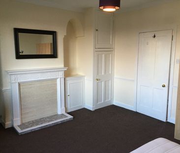 2 Bed Flat, Stenhouse Drive, EH11 - Photo 6