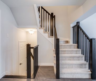 For Lease - 315 PUMPKINSEED Crescent, Barrhaven, Ontario - Photo 2