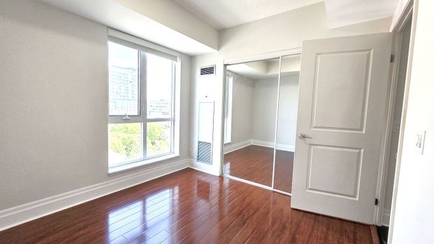 For Lease - 39 Upper Duke Crescent Unit# 604, Markham, Ontario - Photo 1