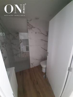 Apartamento T1+1 em Porto - Photo 1