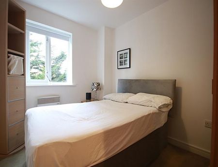 2 Bedroom Apartment To Let - Photo 3